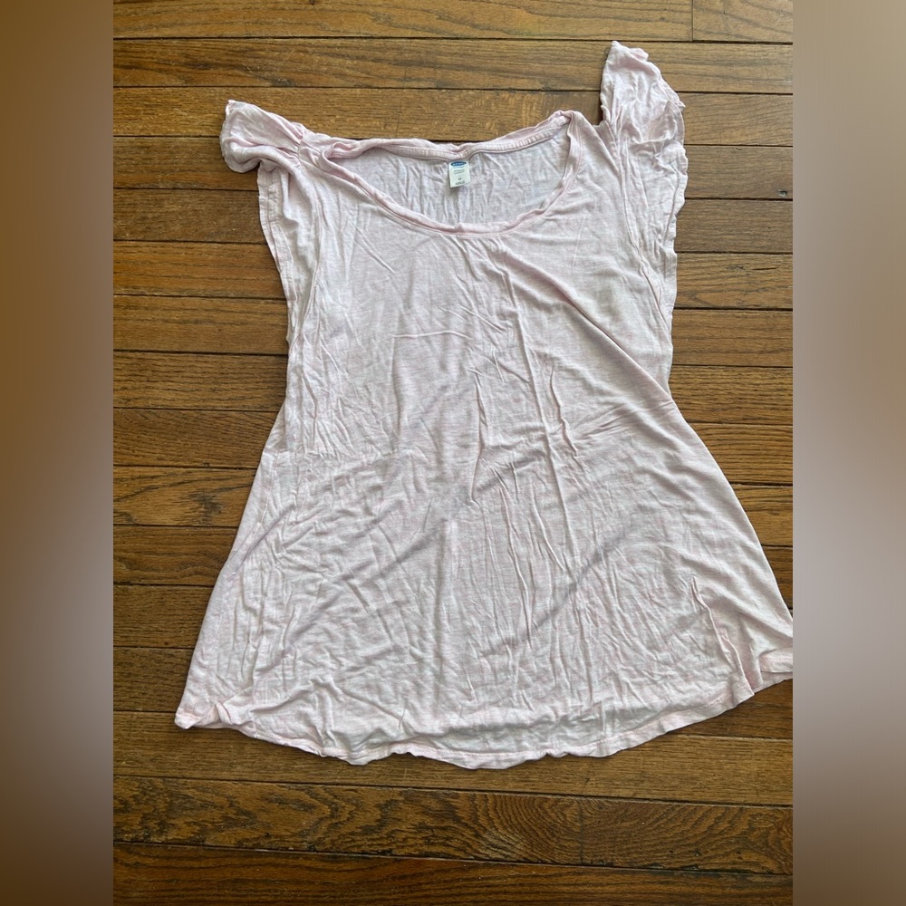 OLD NAVY MATERNITY: short cap sleeve, light pink, light weight too. Super soft